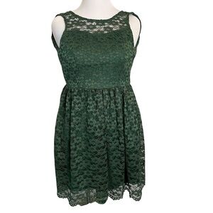 ALTAR’D State Dark Hunter Green Lace Overlay Dress St Patrick’s Day Fit‎ Flare S
